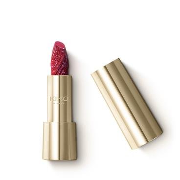 A HOLIDAY FABLE ENCHANTING LIPSTICK 03 Ruby Red 10